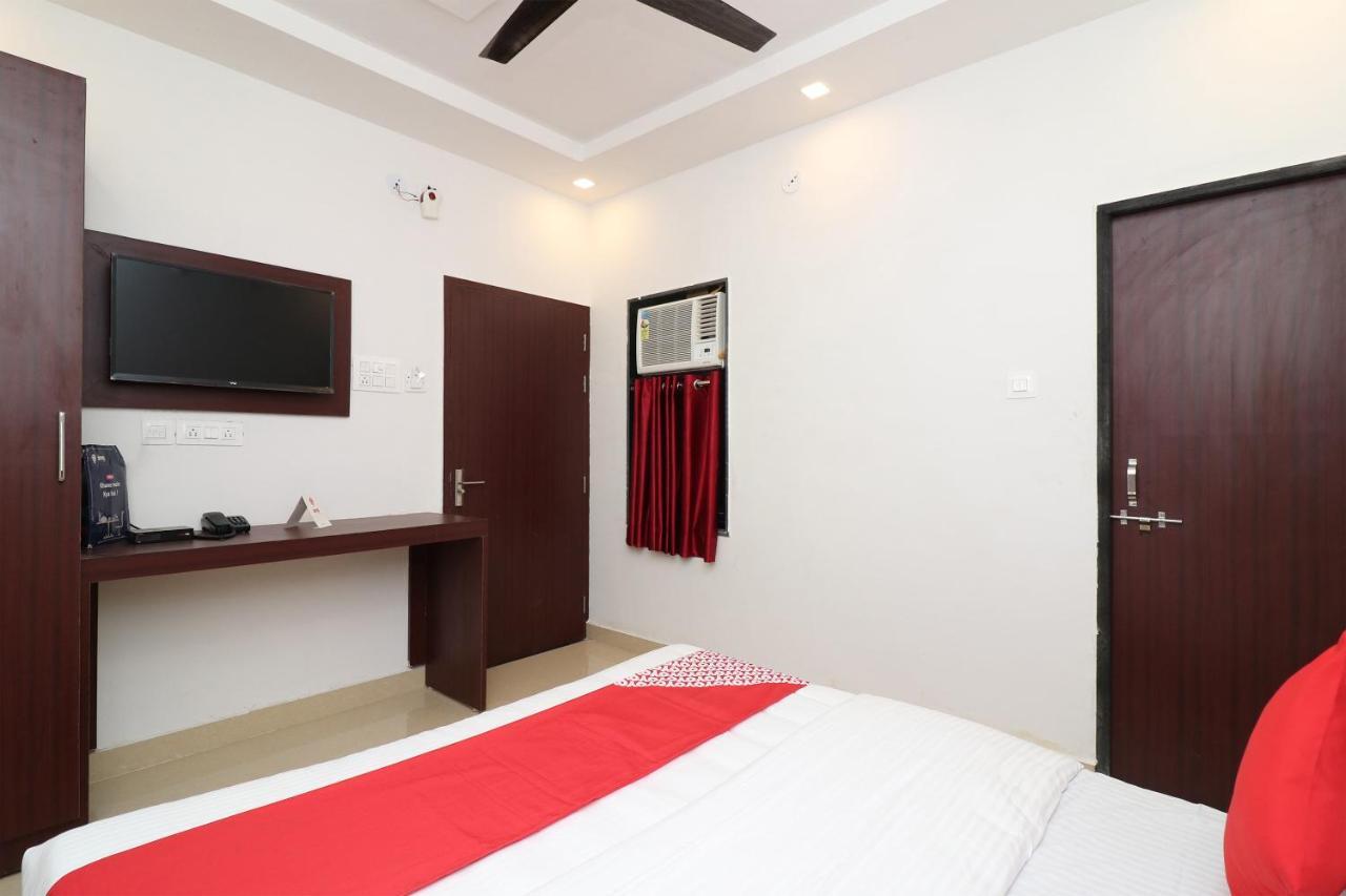 Oyo 1021 Hotel Gayatri Residency Tirath Exterior photo