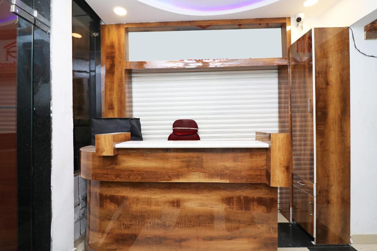 Oyo 1021 Hotel Gayatri Residency Tirath Exterior photo